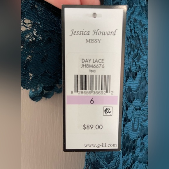 Jessica Howard Lace Shift Dress - Picture 3 of 3